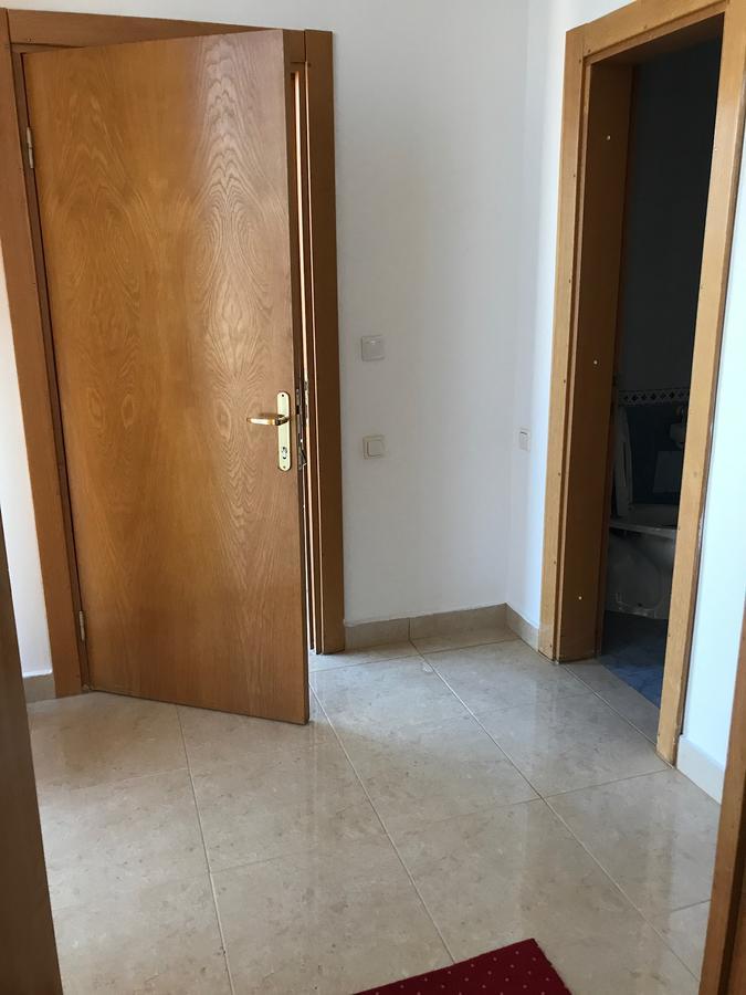 Apartament In Regim Hotelier Bacău Exterior foto