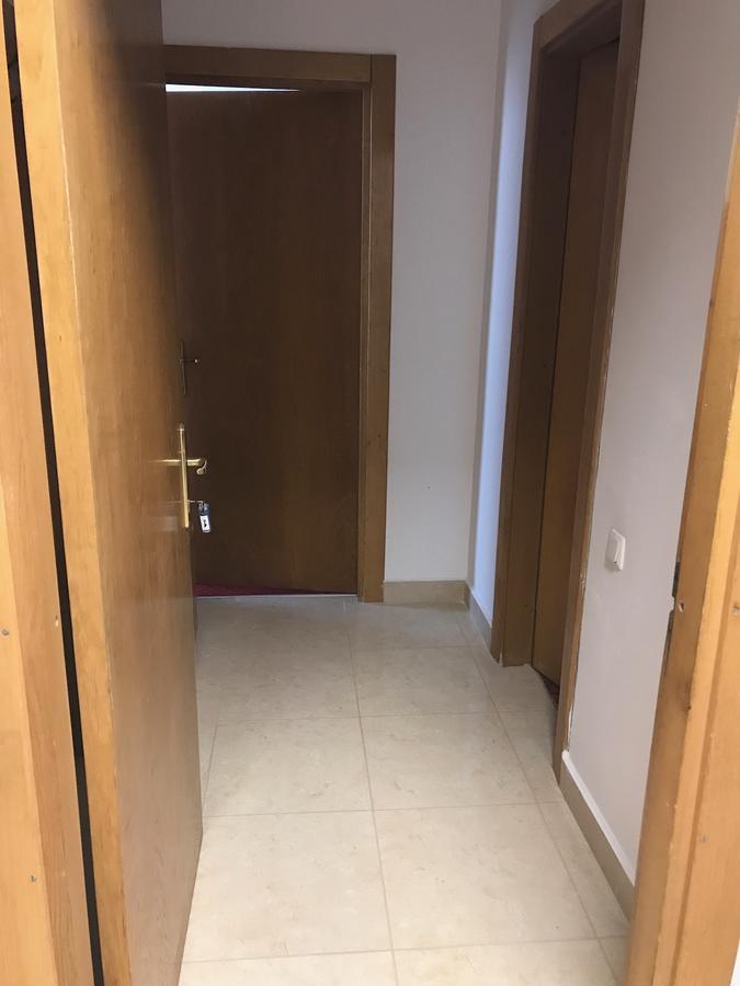 Apartament In Regim Hotelier Bacău Exterior foto